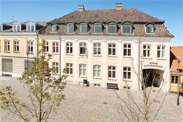 3 værelses lejlighed på 93 m2