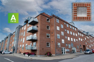 Lejlighed med altan/terrasse