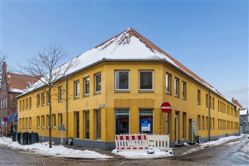 Hyggeligt møbleret byhus i Latinerkvarteret, Aa...