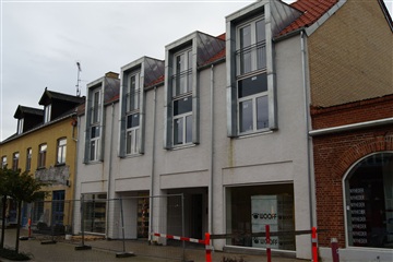 Lejlighed i hovedgaden