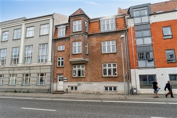 3 værelses lejlighed på 105 m2