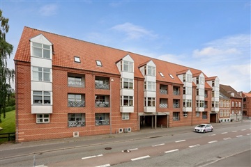 2 værelses lejlighed på 89 m2