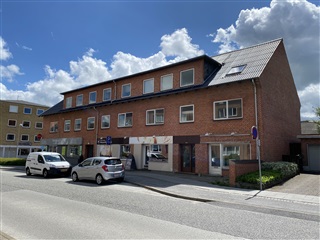 Lys vestvendt lejlighed