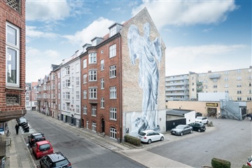 2-værelses lejlighed udlejes i Holbergsgade