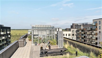 5 værelses lejlighed med sydvendt altan