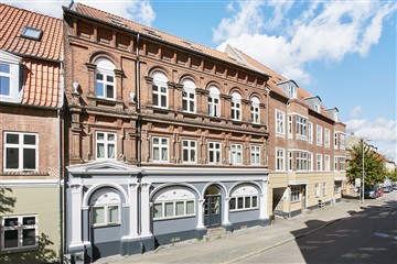 Smedegade, 66 m2, 2 værelser, 5.798 kr.