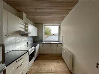 Lejlighed til 5.800 kr.
