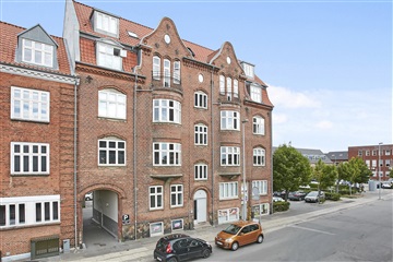 Lejlighed med altan/terrasse