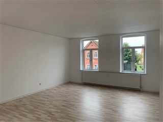 102 m2 lejlighed på Lindegade