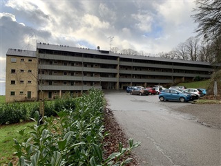 69 m2 lejlighed. Husdyr er tilladt