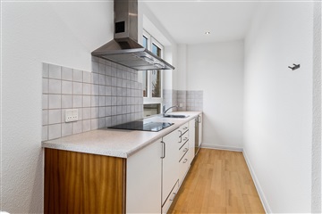 Danmarksgade, 100 m2, 4 værelser, 8.195 kr.