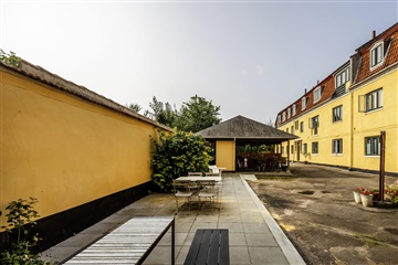 Nyrenoveret lejlighed | Charlottenlund