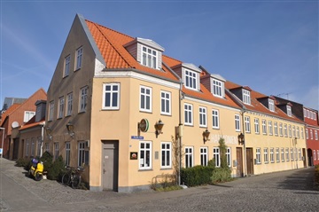 203 m2 lejlighed med altan/terrasse