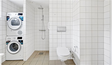 Åparken, 81 m2, 2 værelser, 8.595 kr.