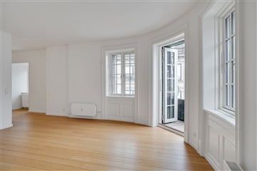 Lejlighed Nygade, 102 m2, 3 værelser, 23.850 kr.