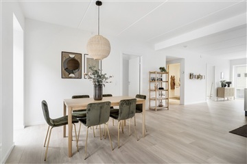 84 m2 lejlighed med altan/terrasse