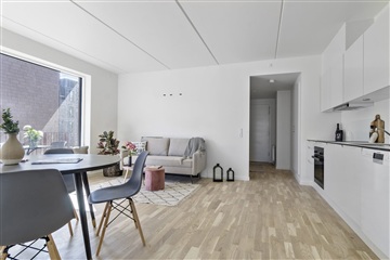 Delevenlig 3-værelses med skøn terrasse