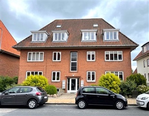 Dejlig 3-værelses lejlighed med nyt køkken og b...