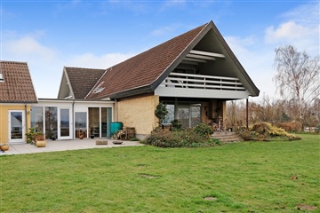 2 værelses lejlighed på 81 m2