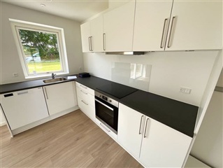 Hus/villa til 8.795 kr.