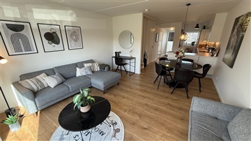96 m2 lejlighed på Holbergshave