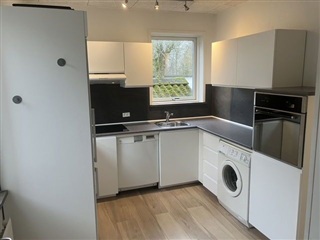 Lys 2-værelses på 60 m2