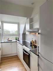 77 m2 lejlighed med altan/terrasse