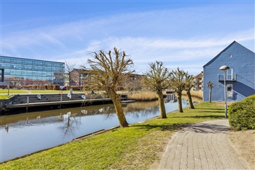 65 m2 lejlighed med altan/terrasse