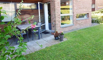 Lejlighed med altan/terrasse