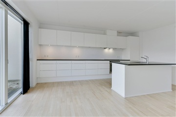 5 værelses hus/villa inkl. parkering