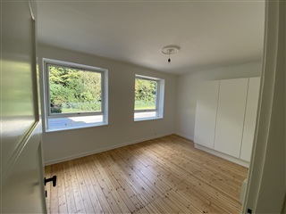 Bag Søndermarken, 113 m2, 3 værelser, 18.363 kr.