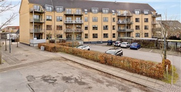 Dejlig 3. værelses lejlighed midt i Brande