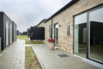 Hus/villa til 9.800 kr.