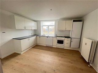 Stor 4 vær. i Centrum af Rødkærsbro