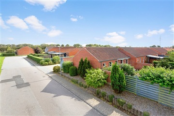 68 m2 hus/villa. Husdyr er tilladt