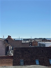 Nyrenoveret penthouselejlighed med tagterrasse ...