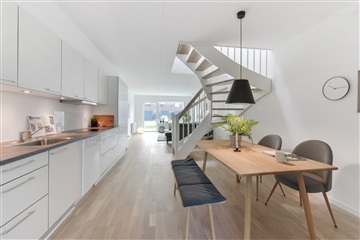 Moderne og lyst rækkehus i Malling