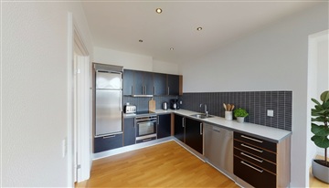 100 m2 lejlighed med altan/terrasse