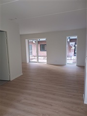 Lys 2-værelses lejlighed i populære Asani Haven