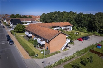 Skøn 2-værelses lejlighed i rolige omgivelser 