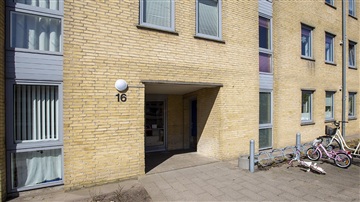 Bangsbovej, 125 m2, 4 værelser, 6.492 kr.