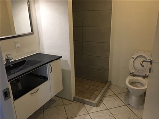 Lækker nyrenoveret 3-vær. lejlighed med privat ...