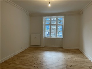 Lejlighed på Store Mølle Vej i København S