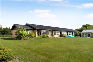 62 m2 hus/villa. Husdyr er tilladt