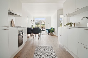 90 m2 lejlighed med altan/terrasse