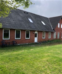 Lejlighed til 4.700 kr.