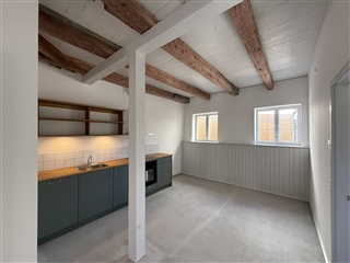 Rolighedsvej, 52 m2, 3 værelser, 17.500 kr.