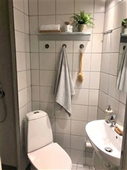 Lys og indflytningsklar 2-værelses på 60 m2 med...