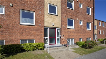 Knudensvej, 84 m2, 3 værelser, 6.048 kr.