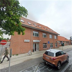 Lys 2-værelses lejlighed på 51 m² midt i Støvri...